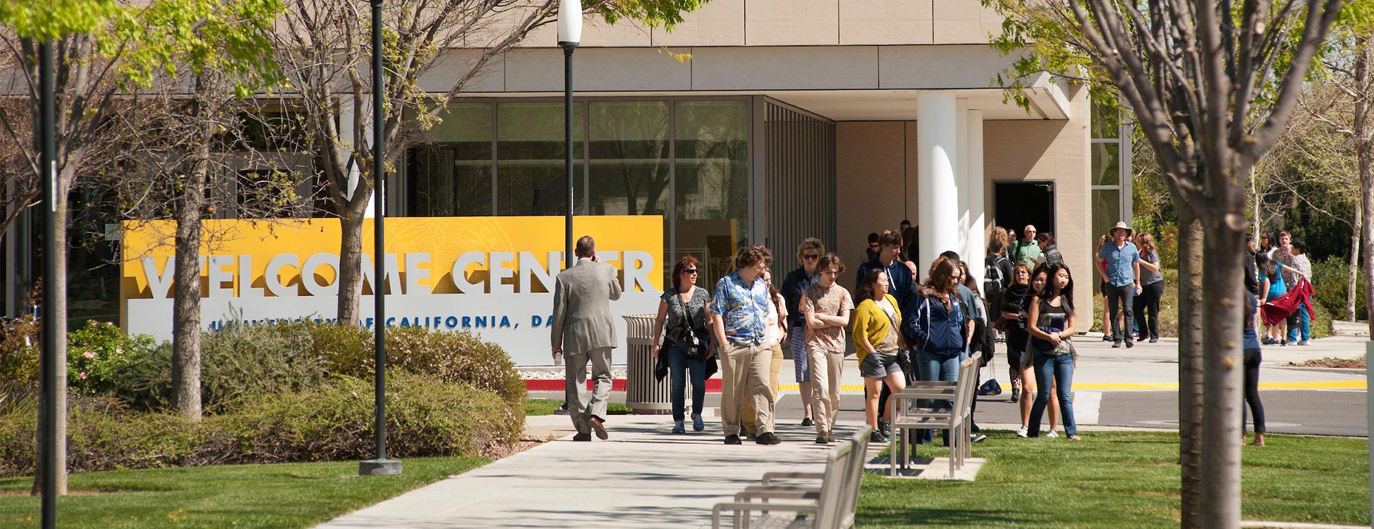 uc davis welcome center sign
